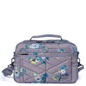 NWT lug Scoop 2 in Bouquet Pearl